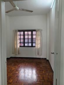Apartment at Excelsa, Seri Kembangan, photo 6