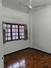 Apartment at Excelsa, Seri Kembangan, photo 9