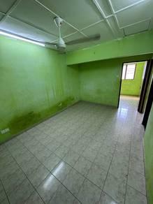 PKNS Seksyen 24, Shah Alam的平层住宅，照片3
