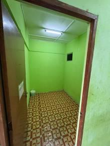 PKNS Seksyen 24, Shah Alam的平层住宅，照片7