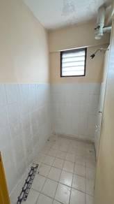 Apartmen di Jalan Aman Putra, Taman Aman Putra, Kepong, foto 9