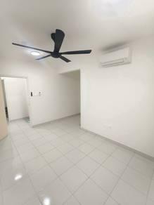 Living & dining – Apartment at Aspire Residence, Cyberjaya, photo 5