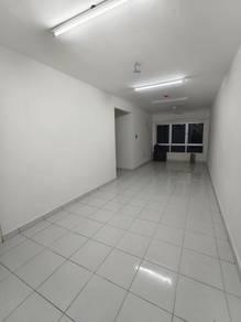 Living & dining – Apartment at Aspire Residence, Cyberjaya, photo 2