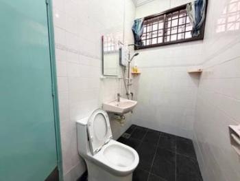 Taman Perling / Jalan Layang, Johor Bahru的房屋，照片6