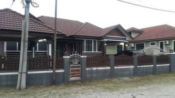 Banglo di Jalan Pasir Puteh, Kota Bharu, foto 7