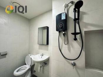 Bathroom – Townhouse at Eco Horizon Camdon, Batu Kawan, photo 9