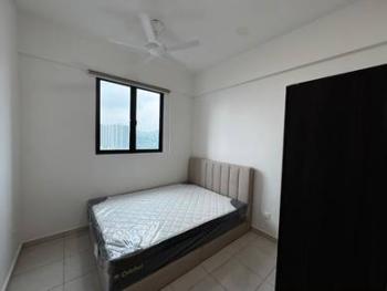 Kondominium di Ideal Venice Residency, Gelugor, foto 6