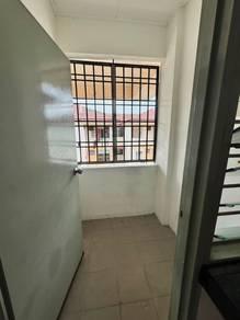 Sri Pulai Perdana, Johor Bahru的平层住宅，照片2