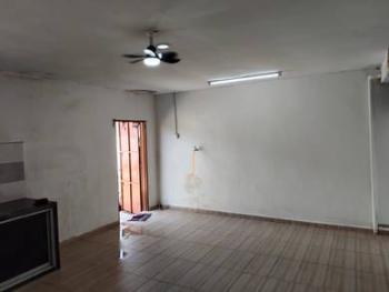 Rumah di Taman Makmur, Lunas, foto 4