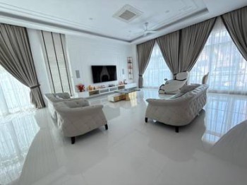 Photo #2