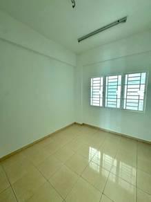 Apartmen di Idaman Iris, Sungai Ara, foto 6