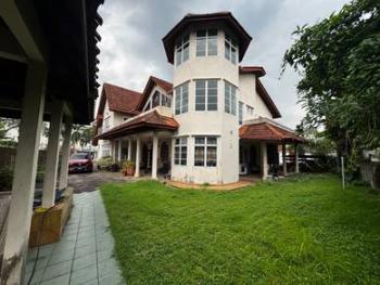 Bungalow at Jalan Templer, Petaling Jaya, photo 2