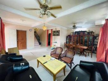 Bungalow at Taman Batu Muda, Batu, photo 4
