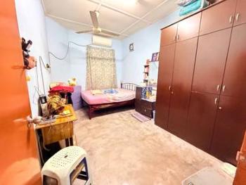 House at Taman Universiti, Skudai, photo 4