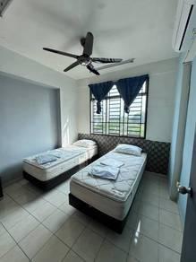 Bukit Indah 2- Indah Court, Johor Bahru的公寓，照片2
