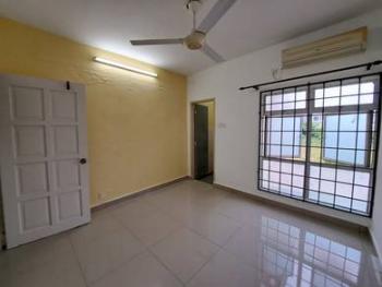 Apartmen di Nilai Santalia, Nilai, foto 6