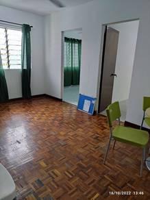 Pangsapuri di PKNS Seksyen 8, Shah Alam, foto 1