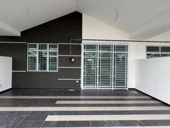 House at Jalan Bayan, Kulai, photo 1
