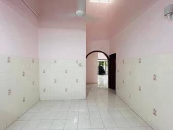 House at TAMAN KAMUNTING MAJU, Taiping, photo 3