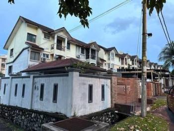 Townhouse at Taman Kajang Perdana, Kajang, photo 1