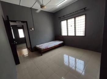 Bungalow at Taman Desa Mawar, Tanjong Karang, photo 10