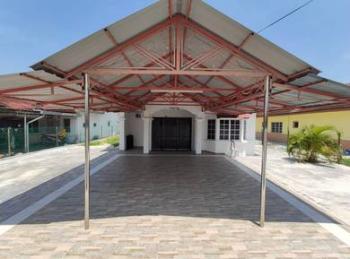 Bungalow at Taman Desa Mawar, Tanjong Karang, photo 2