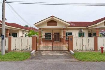 House at Impiana Villa 2, Nilai, photo 1