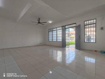 Lorong Batu Nilam 31, Bandar Bukit Tinggi的房屋，照片1