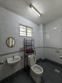 House at Jalan Anggerik Doritis 31/158, Kota Kemuning, photo 5