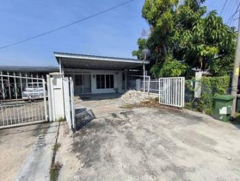 House at Taman Fu Yen, Luyang, photo 1