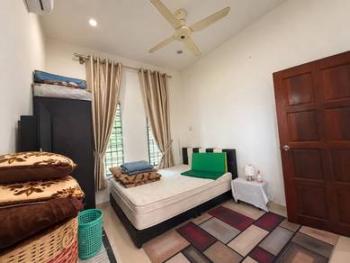 Bungalow at Jalan Yakin, Kluang, photo 5