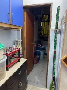 Kitchen – Townhouse at Taman Bukit Teratai, Ampang, photo 8