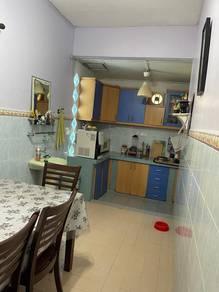 Living & dining – Townhouse at Taman Bukit Teratai, Ampang, photo 10