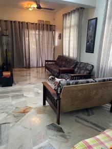 Living & dining – Townhouse at Taman Bukit Teratai, Ampang, photo 1