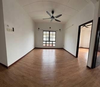 Rumah Bandar di Jalan Nova U5, Subang Bestari, foto 6