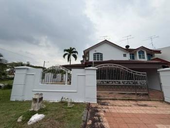 House at Jalan Enggang, Kulai, photo 1