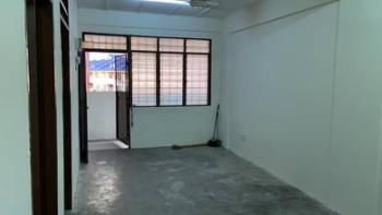 Desa Mentari Blok 4, Petaling Jaya的平层住宅，照片2