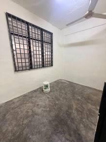 Pangsapuri di Perumahan Rakyat Lima, Skudai, foto 3