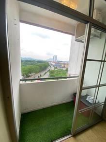 Balcony – Room at Kondominium Mutiara, Bandar Perda, photo 6