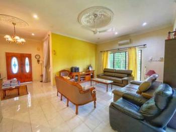 Banglo di Green Street Homes, Seremban 2, foto 10