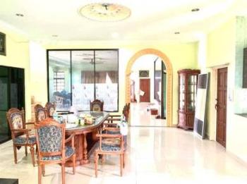 Bungalow at Taman Perwira, Sikamat, photo 8