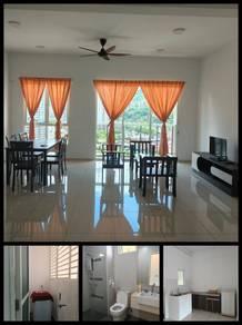 Kondominium di One Imperial, Sungai Ara, foto 1