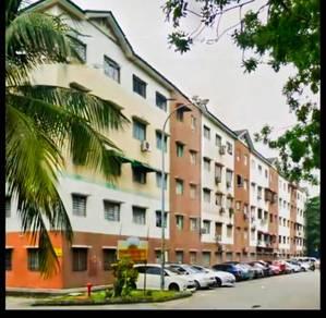 Flat at Bandar Bukit Tinggi 2, Klang, photo 1