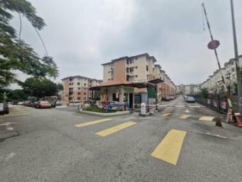 Apartment at Sri Puteri, Ampang, photo 1