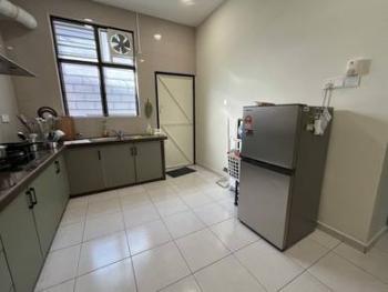Dapur – Bilik di Taman Permatang Tinggi Indah, Permatang Tinggi, foto 4