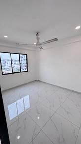Bilik tidur – Pangsapuri di Block 8, Jalan Persiaran 3, Kulai, foto 7