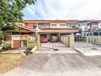 House at Jalan Alam Suria, Puncak Alam, photo 1