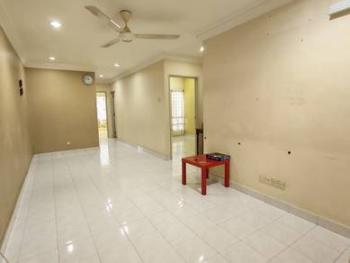 Living & dining – Townhouse at Taman Saga, Ampang, photo 2
