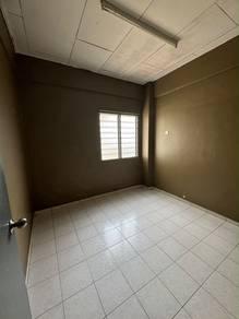 Padi Emas, Johor Bahru的平层住宅，照片3