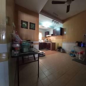 Jalan Nova Seksyen U5, Subang Bestari的房屋，照片7